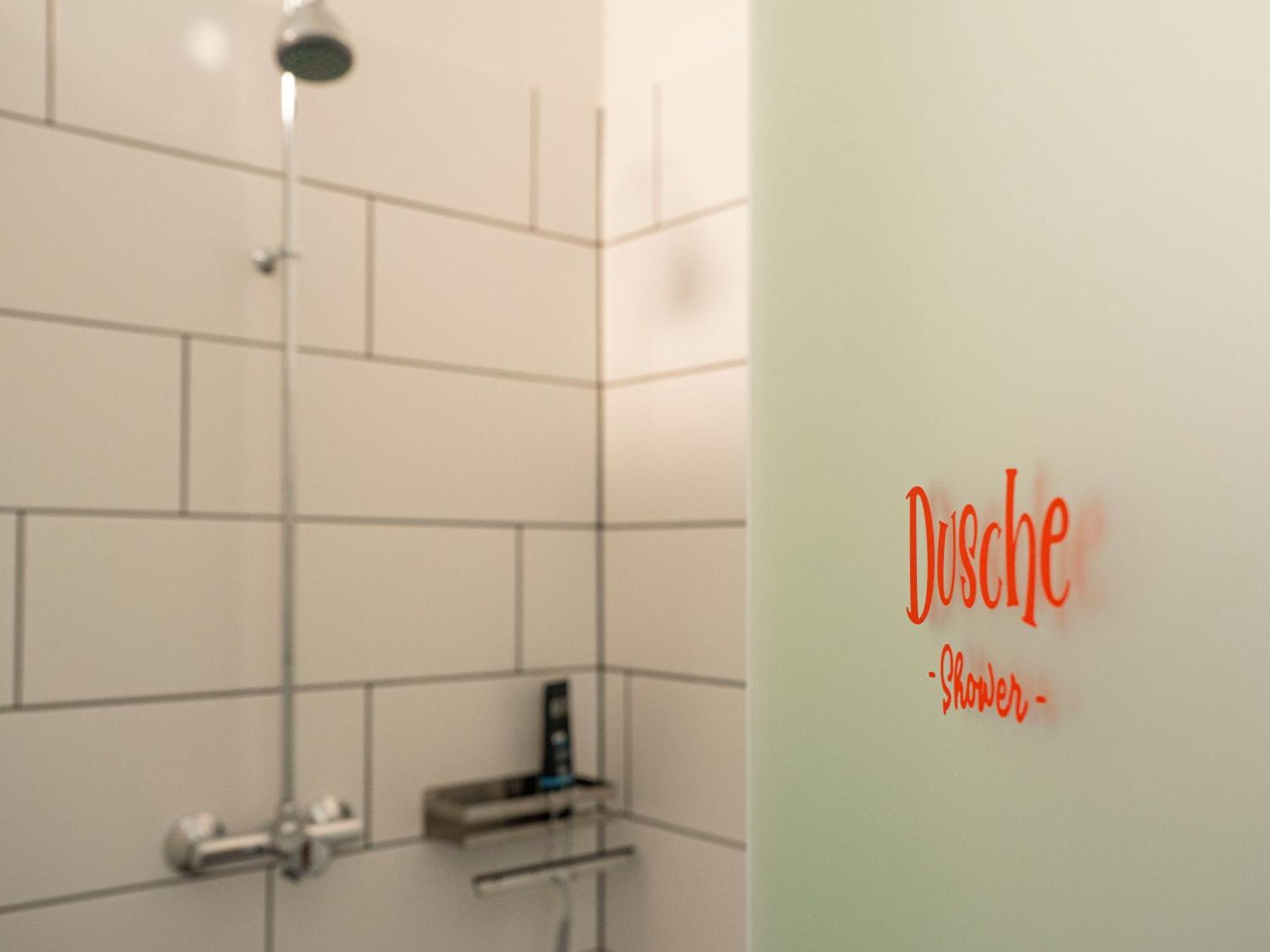 Hinterland Hostel Rathen Pokoj fotografie